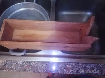 taglia prosciutto   in legno