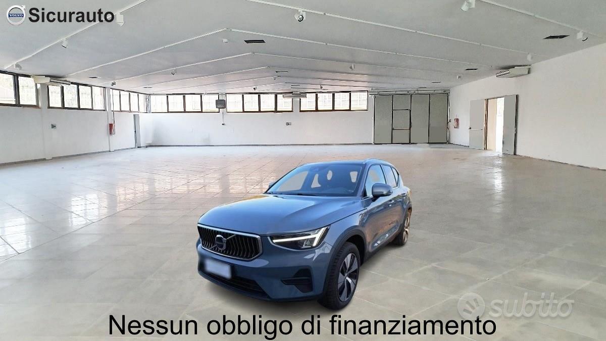 Volvo XC40 (2017-->)