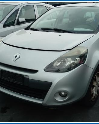 Ricambi Usati RENAULT Clio III