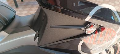 Deflettore nuovo dx Gilera GP 800