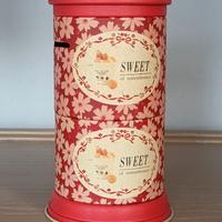 Scatola latta salvadanaio. Vintage.