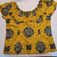 Completo africano composto da corpetto e gonna