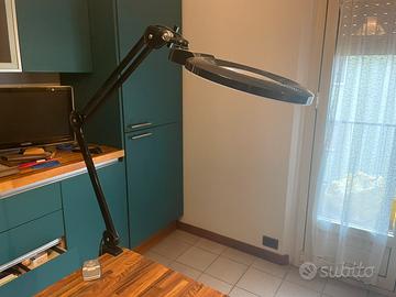 Lampada di ingrandimento