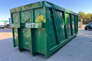 CONTAINER SCARRABILE USATO A CIELO APERTO