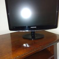 Televisore 18 pollici