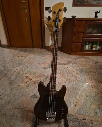 basso Rickenbacker mod.3000