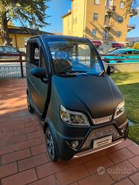 Scooter elettrico per disabili, cabinato MOD25