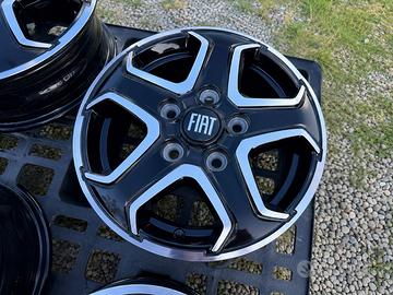 Set di 4 cerchi in lega originali FIAT 16” NUOVI