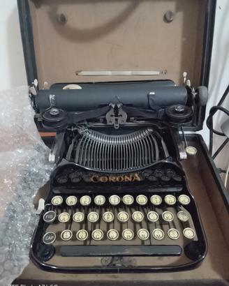 macchina da scrivere Antica portatile 