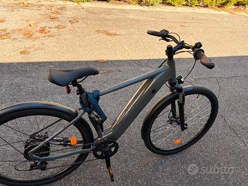 Bici Elettrica Rockrider E-ACTV 100 Decathlon iere
