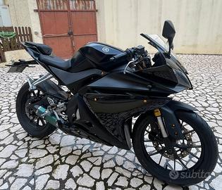 Yamaha YZF-R125