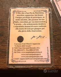 Padre Pio- santino con reliquia pezzo di saio