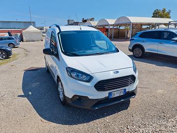Ford Transit Courier Van - 2022 