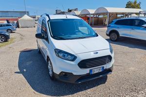 Ford Transit Courier Van - 2022 