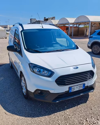 Ford Transit Courier Van - 2022 