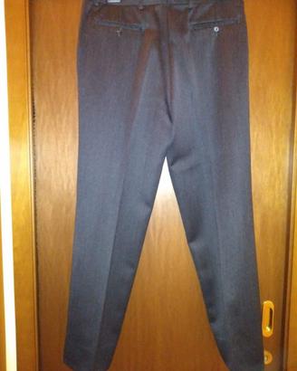 Pantaloni da uomo classici
