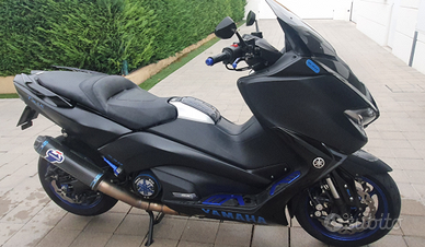 TMAX 530 serie SPORT