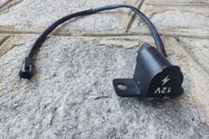 connettore 12v per tour pack Harley Davidson 
