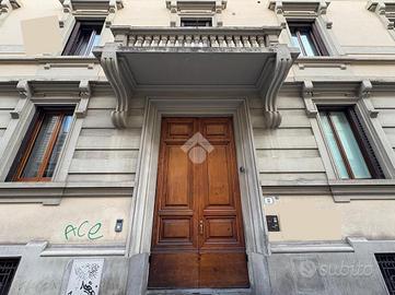 MAGAZZINO A FIRENZE