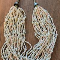 Girocollo fatto di Perle e Perline 