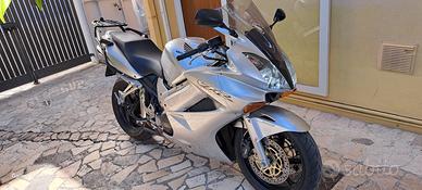 Honda vfr 800