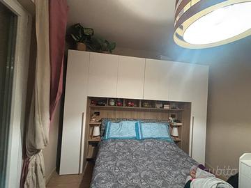 Armadio a ponte. Da smontare e portare via.