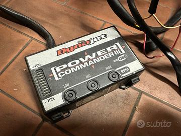 Honda CBR 1000 08/11 - Power commander, IRC TC...