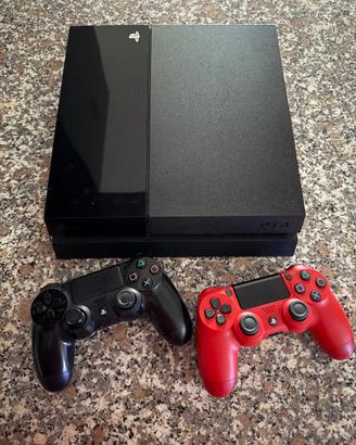 PlayStation 4 500gb + 2 Joystick