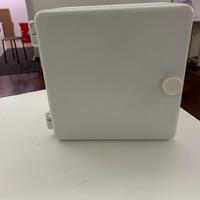 Armadietto medicinali/primo soccorso