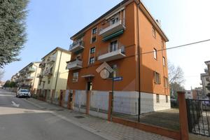3 LOCALI A VENEZIA