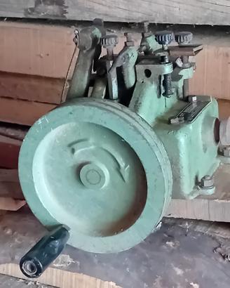 Piegadenti per sega a nastro