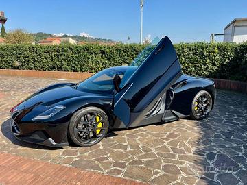 Maserati MC20 soli 3500km strafull interni carbono