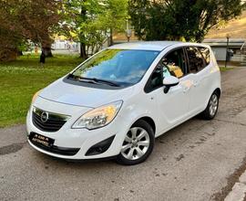 Opel Meriva 1.3 CDTI 95CV ecoFLEX Cosmo