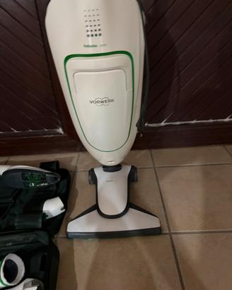 Folletto vk200 con tubi e picchio