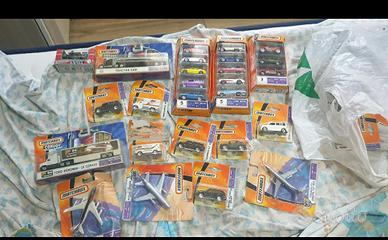 macchinine  matchbox ancora in scatola