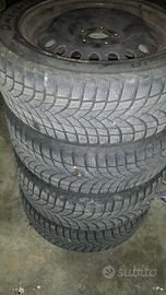 Cerchi in acciaio completi di gomme per Audi vw