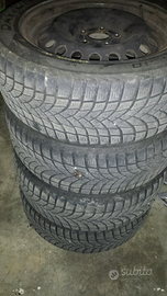 Cerchi in acciaio completi di gomme per Audi vw