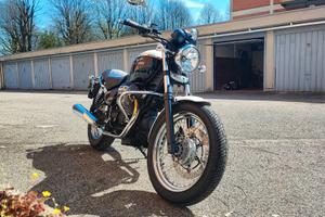 Guzzi Nevada 750 anniversario 2011