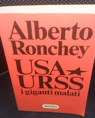 LIBRO Vintage 81 USA URSS russia i Giganti Malati