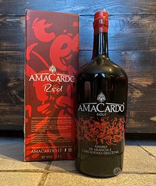 Amaro Amacardo e bicchieri