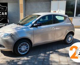 Lancia Ypsilon 0.9 TwinAir 85 CV 5 porte Metano Ec