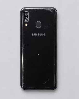 Samsung Galaxy A40 64 GB- schermo rotto x  ricambi