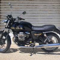 Moto guzzi V7 classic