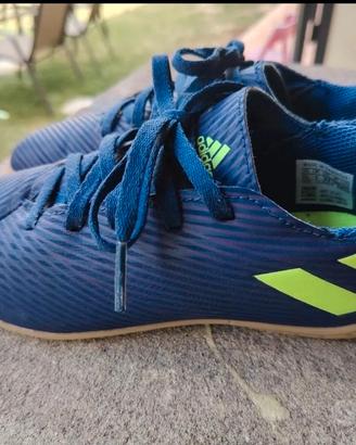 Scarpe da calcetto Adidas indoor tg 33 quasi nuove