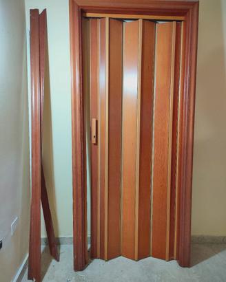 Porta a soffietto in legno 