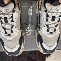 Balenciaga Triple S