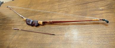 arco con frecce etnico