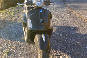 Vespa Gts Super 300
