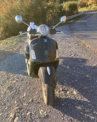 Vespa Gts Super 300