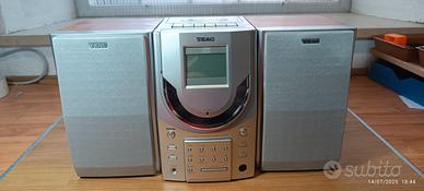 Radio/lettori CD e musicassette